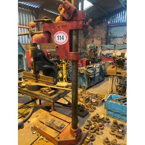 114 - WOLF ES3 DRILL STAND