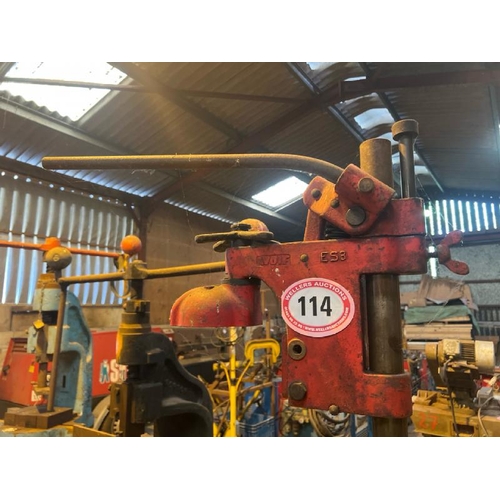 114 - WOLF ES3 DRILL STAND