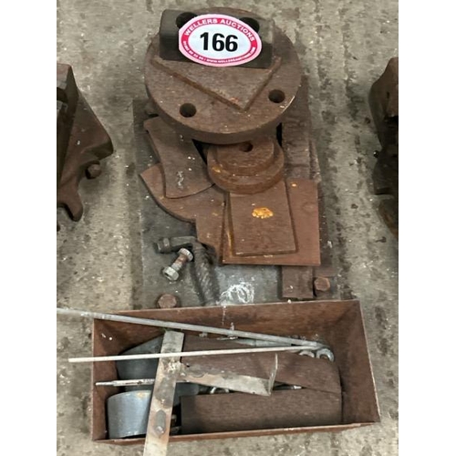 Lot 166       