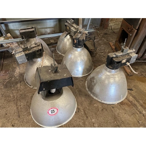 Lot 23        