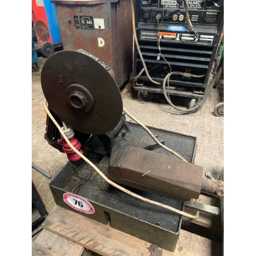 76 - MINI BROWN METAL CUTTER