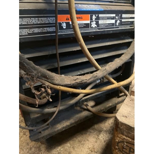 77 - LINCOLN IDEALARC TIG-250/250 TIG WELDER