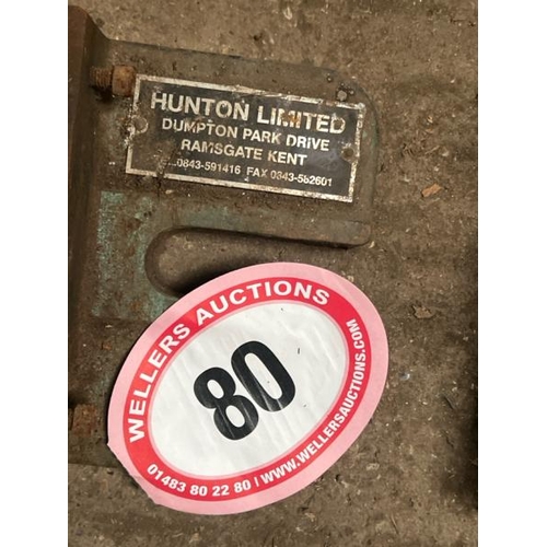 80 - HUNTON FLY PRESS BOLSTER