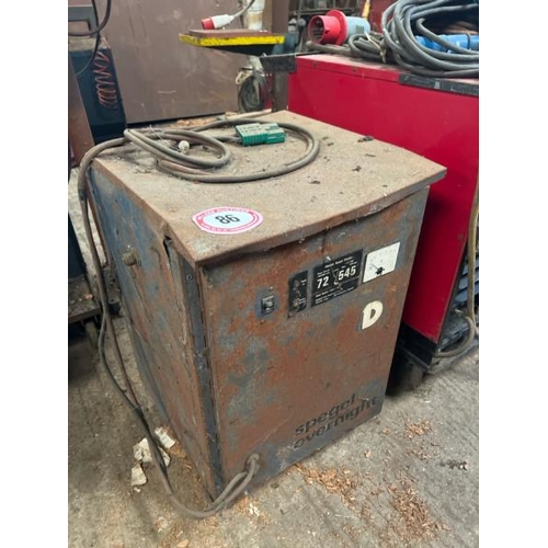 86 - SPEEDGEL OVERNIGHT FORKLIFT CHARGER