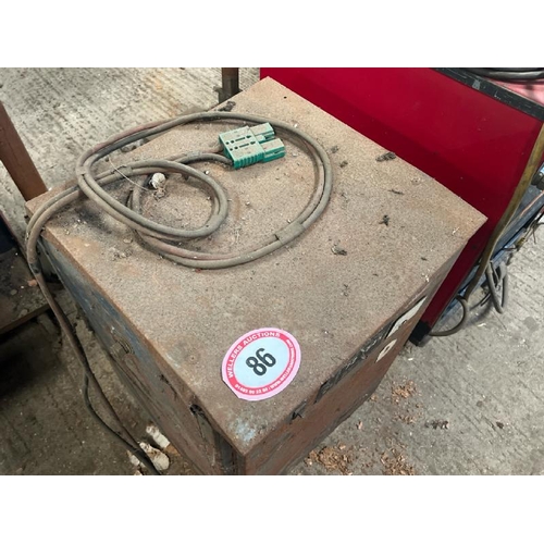 86 - SPEEDGEL OVERNIGHT FORKLIFT CHARGER