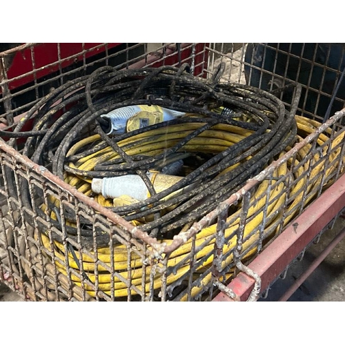 88 - TROLLEY AND CABLES