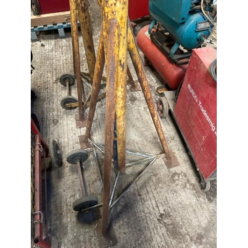 89 - PAIR OF SOMERS SWL 7.5T JACKS