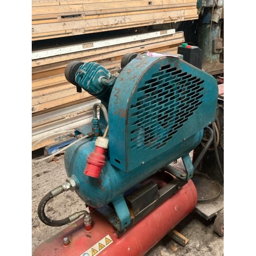 91 - AIR COMPRESSOR WITH EXTRA TANK