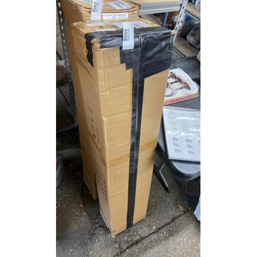 8086 - MYSTERY ITEM / PLEASE NOTE: ANY PURCHASES LEFT AFTER 5 WORKING DAYS ME BE RE-SOLD TO COVER STORAGE &... 
