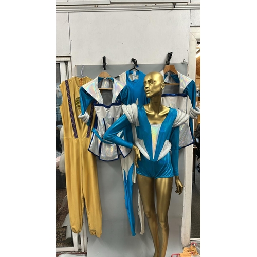 66 - Selection of stage worn 