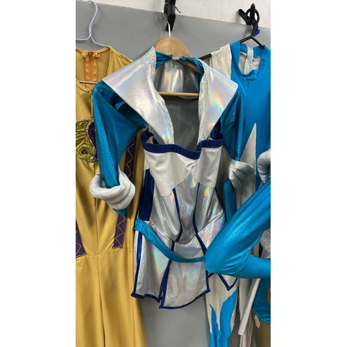 66 - Selection of stage worn 