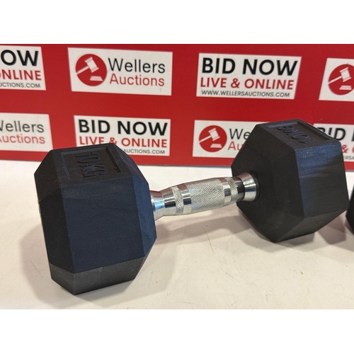 7060 - PAIR 10KG WEIGHTS, NEW