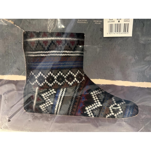 7082 - TOTES TOASTIES GENTS BOOTS SLIPPER, M, NEW