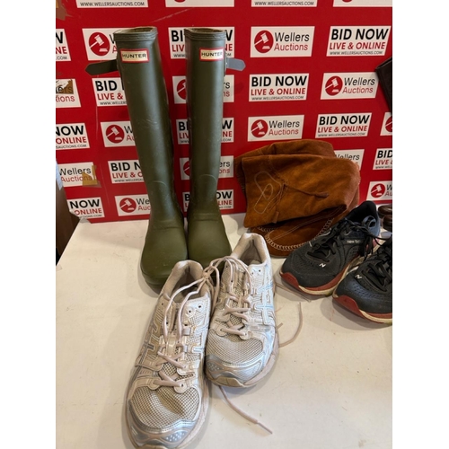 7091 - BAG OF X7 PRE-OWNED TRAINERS AND FOOTWEAR INC. NIKE, NEW BALANCE, AND MORE