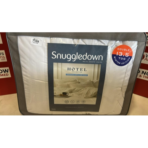 7109 - SNUGGLEDOWN HOTEL COLLECTION 13.5 TOG WINTER EDITION DUVET, DOUBLE, NEW