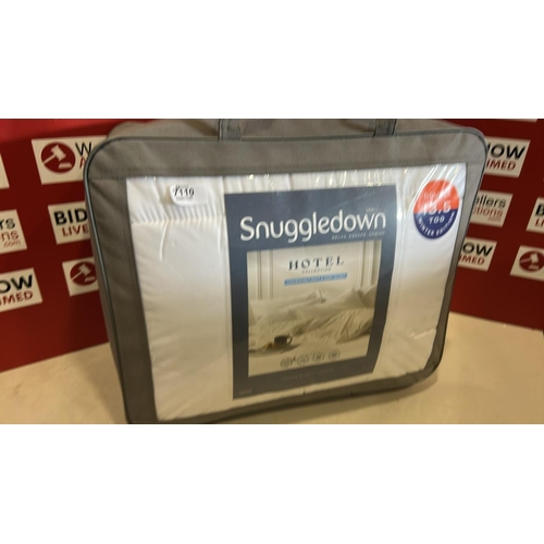 7110 - SNUGGLEDOWN HOTEL COLLECTION 13.5 TOG WINTER EDITION DUVET, DOUBLE, NEW