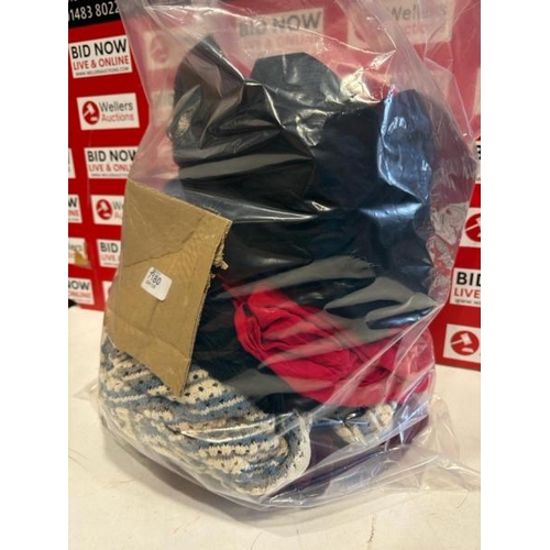 7180 - BAG OF LADIES PRE OWNED CLOTHING INCL. BURBERRY / PLEASE NOTE: ANY PURCHASES LEFT AFTER 5 WORKING DA... 