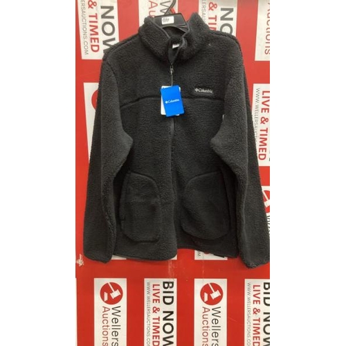 Lot 2048      