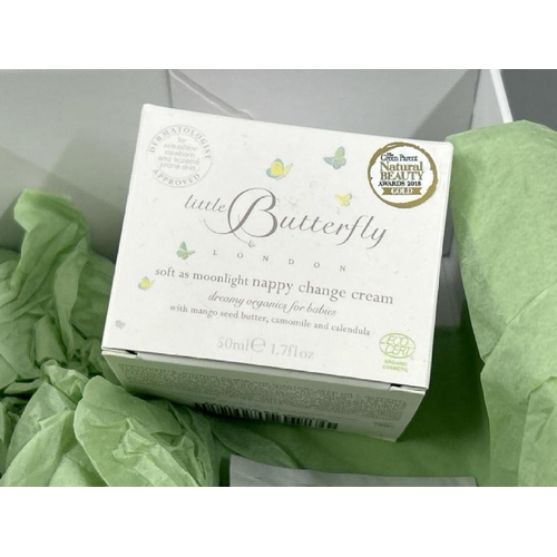 8091 - LITTLE BUTTERFLY LONDON KIDS BABY GIFT SET / RRP: 89.95
