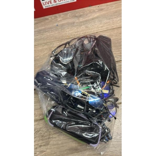 129 - BAG OF PRESCRITPION GLASSES AND CASES