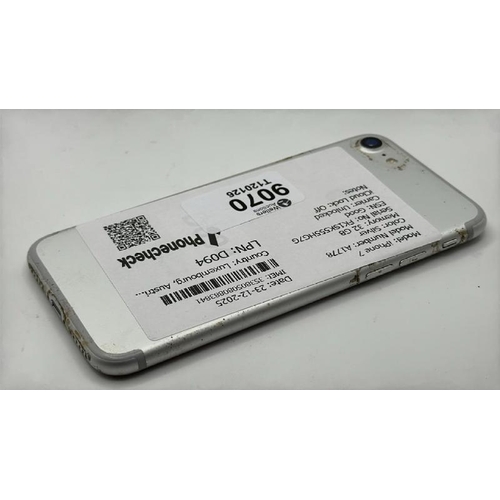 9070 - APPLE IPHONE 7 / A1778 / 32GB / IMEI: 353805080883841 / I-CLOUD UNLOCKED