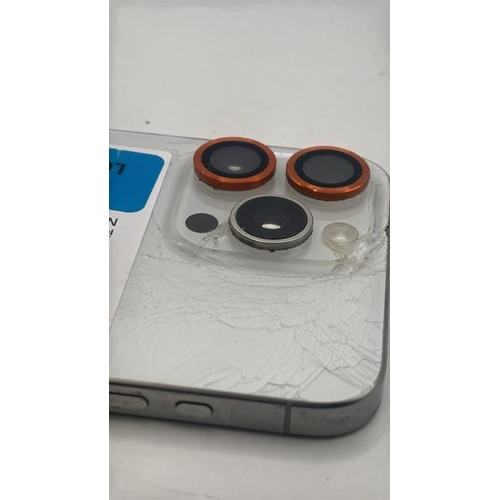 9301 - APPLE IPHONE 15 PRO MAX / A3106 / 256GB / IMEI: 354694986666354 / I-CLOUD LOCKED