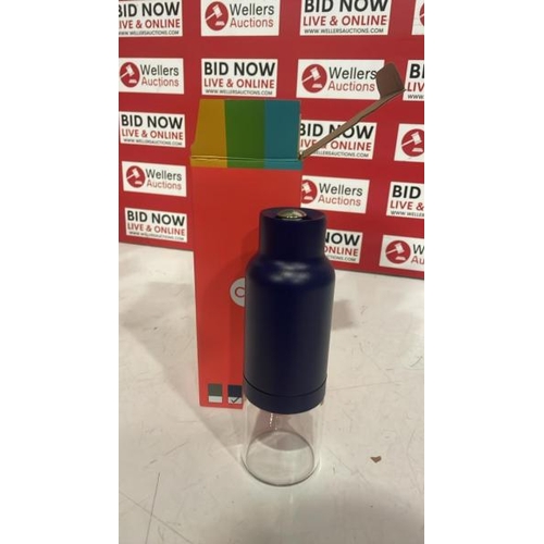 8062 - COOKS ESENTIALS GRAVITY MILL