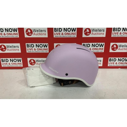 8114 - NEW GIRLS EXCLUSKY CYCLE HELMET / SIZE 56-61CM