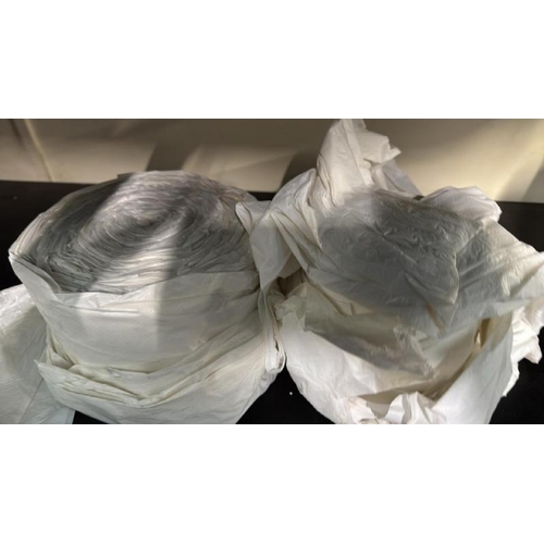 9057 - X2 ROLLS OF WHITE BIN LINERS
