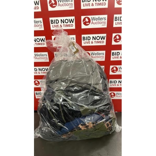 7580 - BAG OF JACKETS