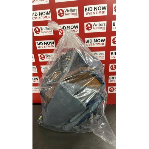 7582 - BAG OF RUCKSACKS