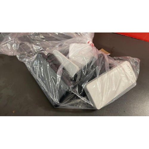 7593 - BAG OF POWER BANK X6