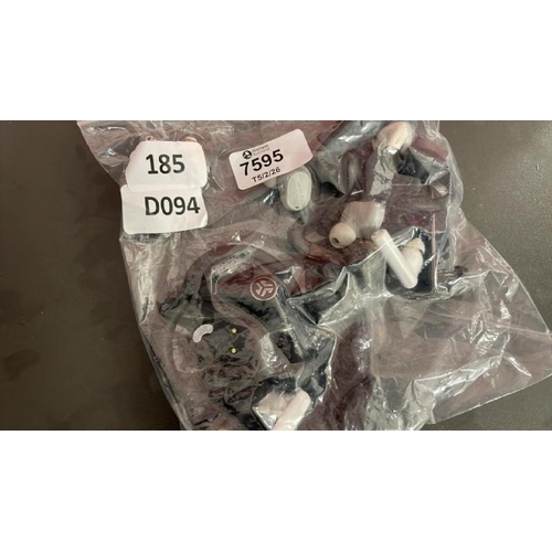 7595 - BAG OF SINGLE EARBUDS X33
