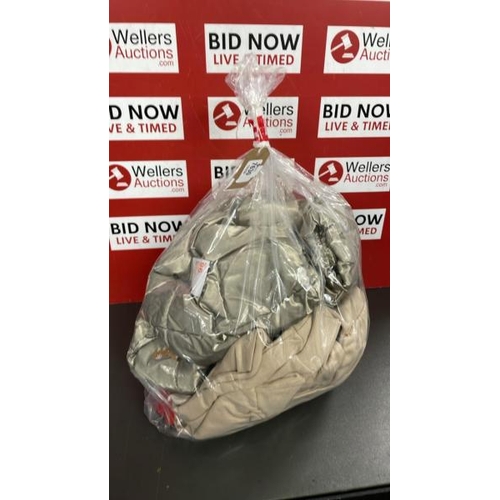 Lot 7630      