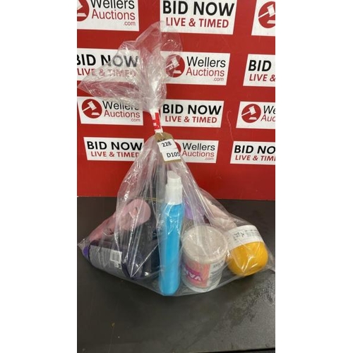 7674 - BAG OF BRAND NEW COSMETICS