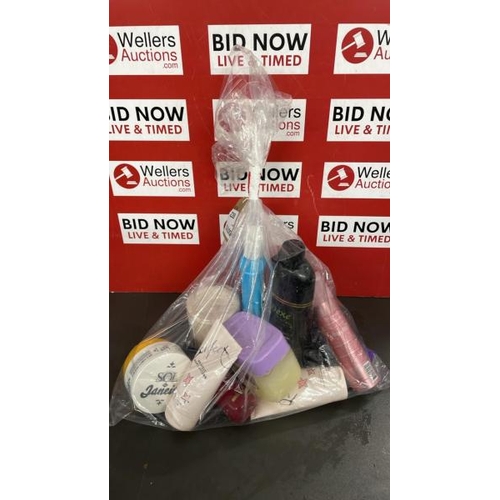 7674 - BAG OF BRAND NEW COSMETICS
