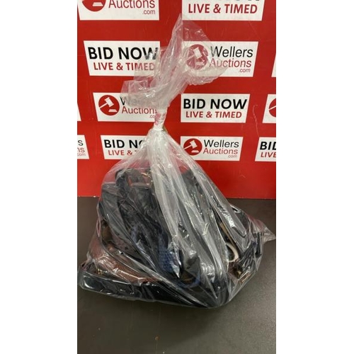Lot 7690      