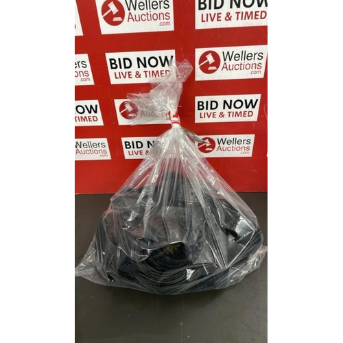 Lot 7692      