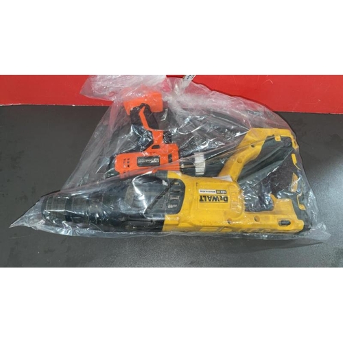 7696 - BAG OF TOOLS INC. DRILL DEWALT