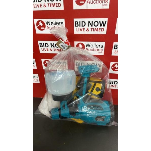 Lot 7698      