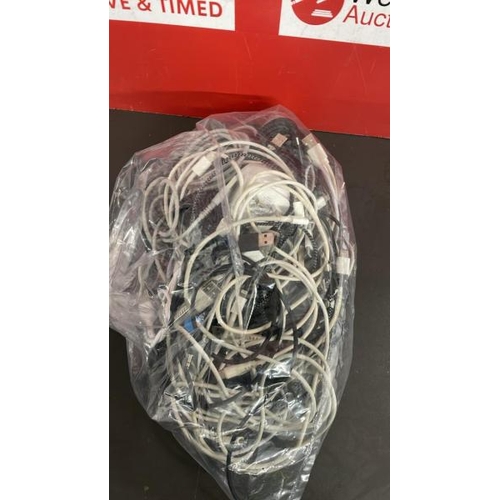 7699 - BAG OF CABLES