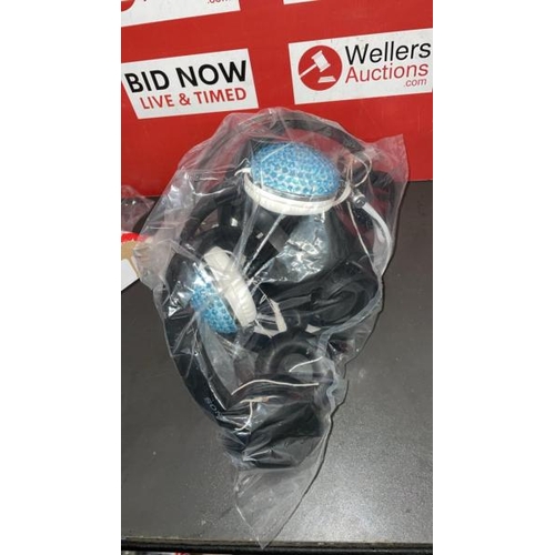 7726 - BAG OF HEAPHONES INC. SONY
