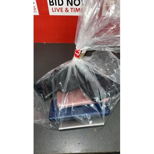 7727 - BAG OF POWER BANK X6