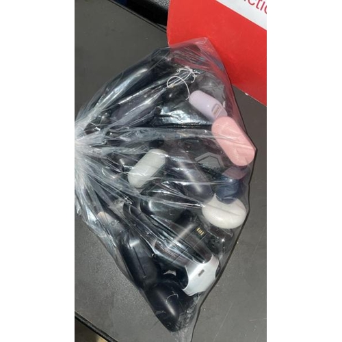 7740 - BAG OF EARBUDS EMPTY CASES (CASES ONLY)
