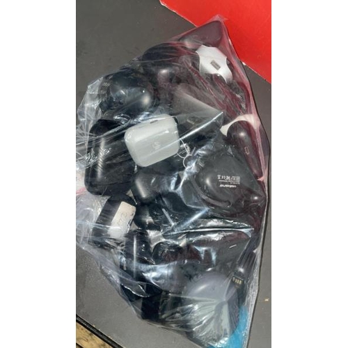 7740 - BAG OF EARBUDS EMPTY CASES (CASES ONLY)