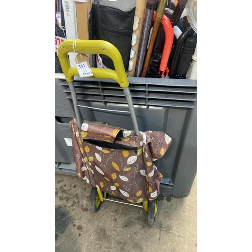 7782 - SHOPPING TROLLEY