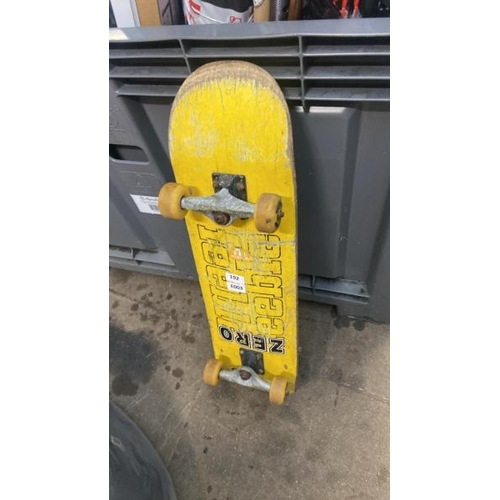 7783 - SKATEBOARD