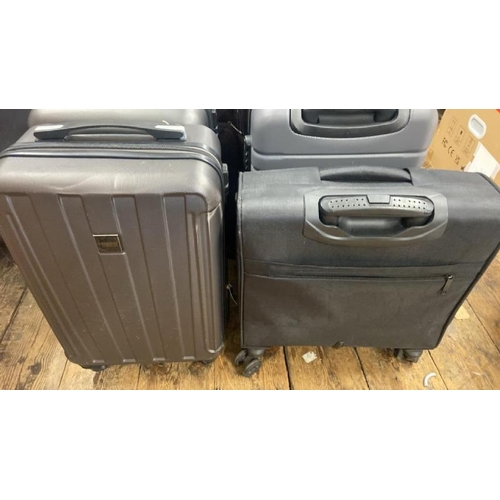 7809 - X2 SUITCASE INC. PRINCESS TTRAVELLER, WITTCHEN