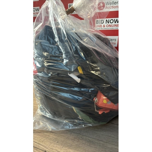 9135 - BAG OF BAGS / G68-G76