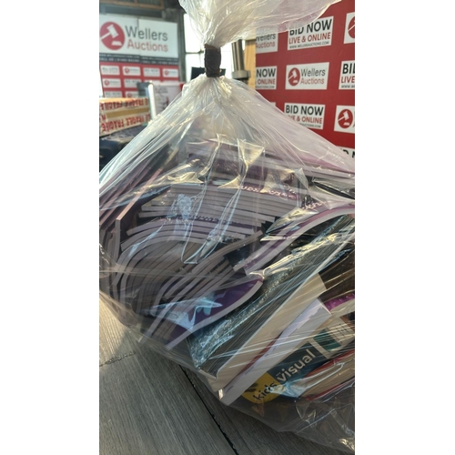 9138 - BAG OF BOOKS / CW